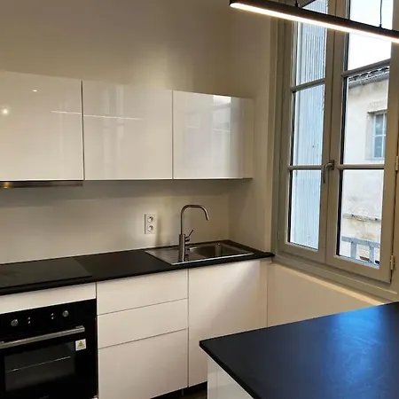 Le Sainte-ursule Apartment